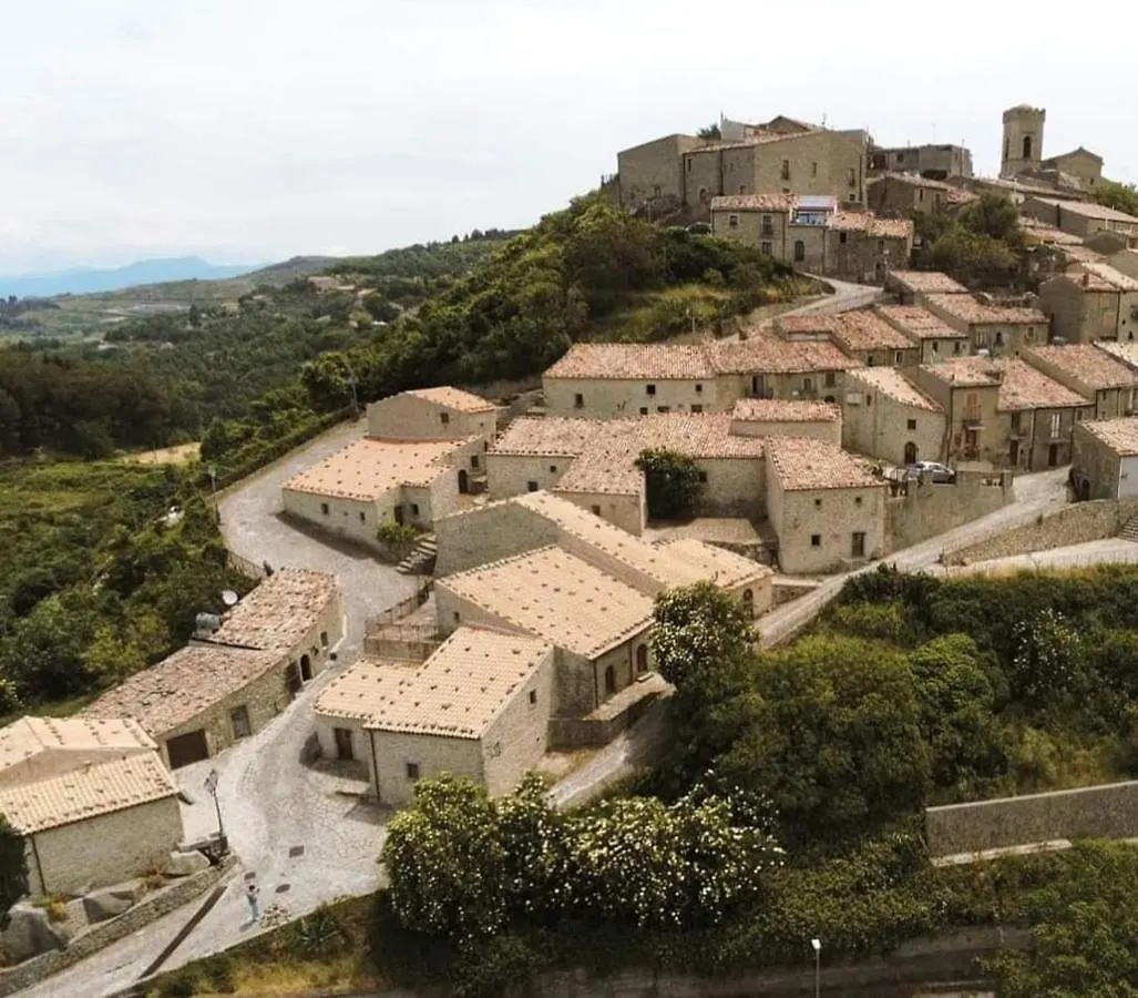 Holiday home Stone House Villa Montalbano Elicona