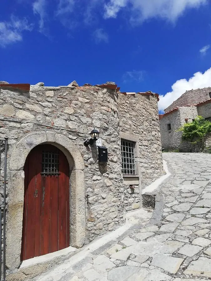 Stone House Villa Montalbano Elicona 0*,